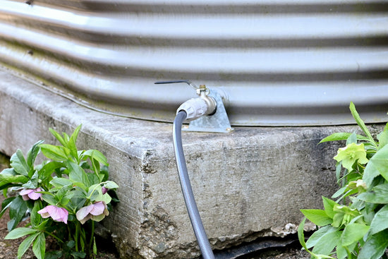 hoselink fittings connected to water tank