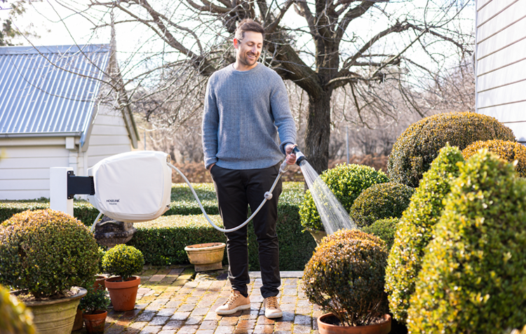 5 Essential Things Your Garden Needs This Winter
