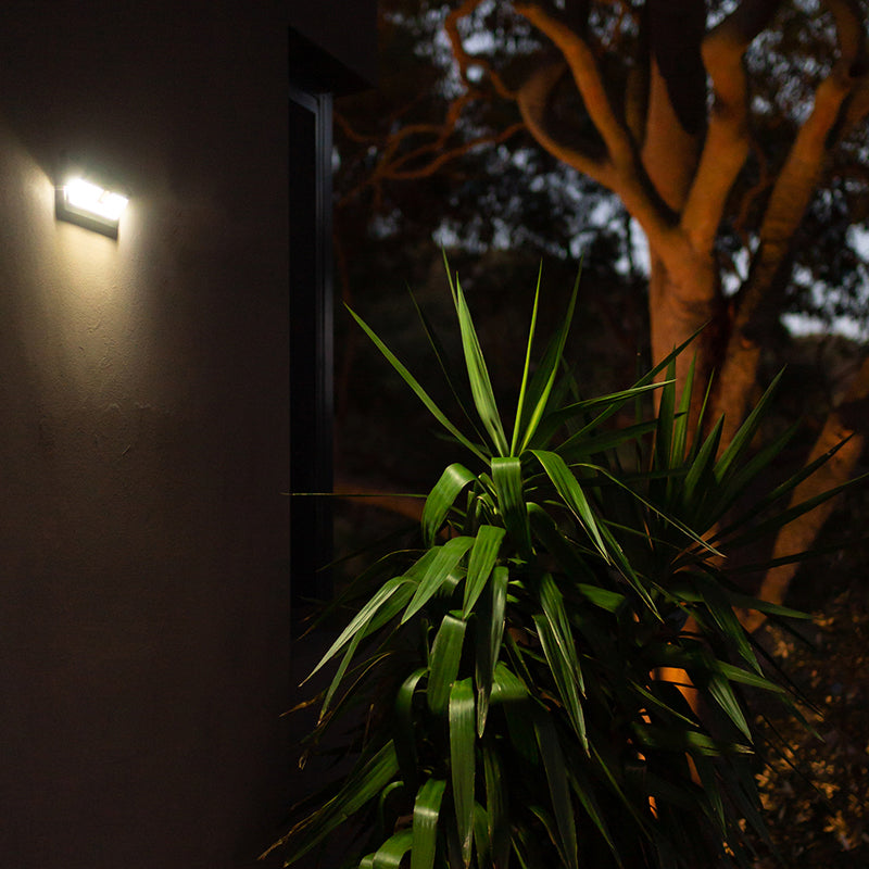 Medium Solar Wall Light | Motion Sensor | 62LED | ABODE