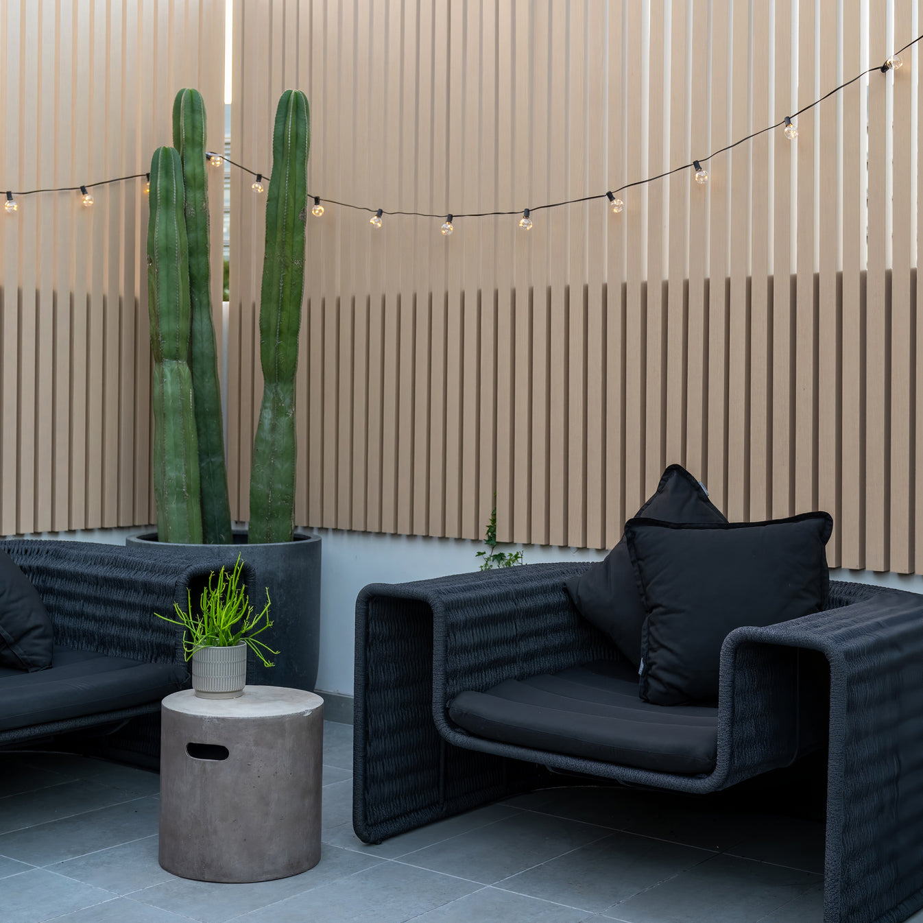 Crackle Ball Solar Festoon Lights Warm White 25 Bulbs Hoselink