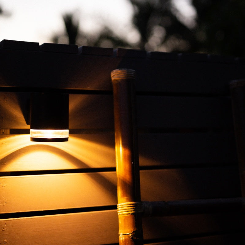 Modern Solar Wall Light | Black | 6LED | MODERNA